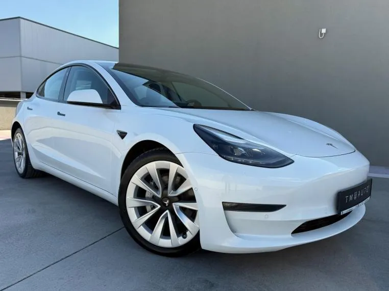 Tesla Model 3 Long Range Dual Motor 4x4 AWD 366 KW